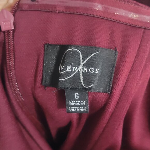 Burgundy velvet long evening dress - Picture 4 of 7